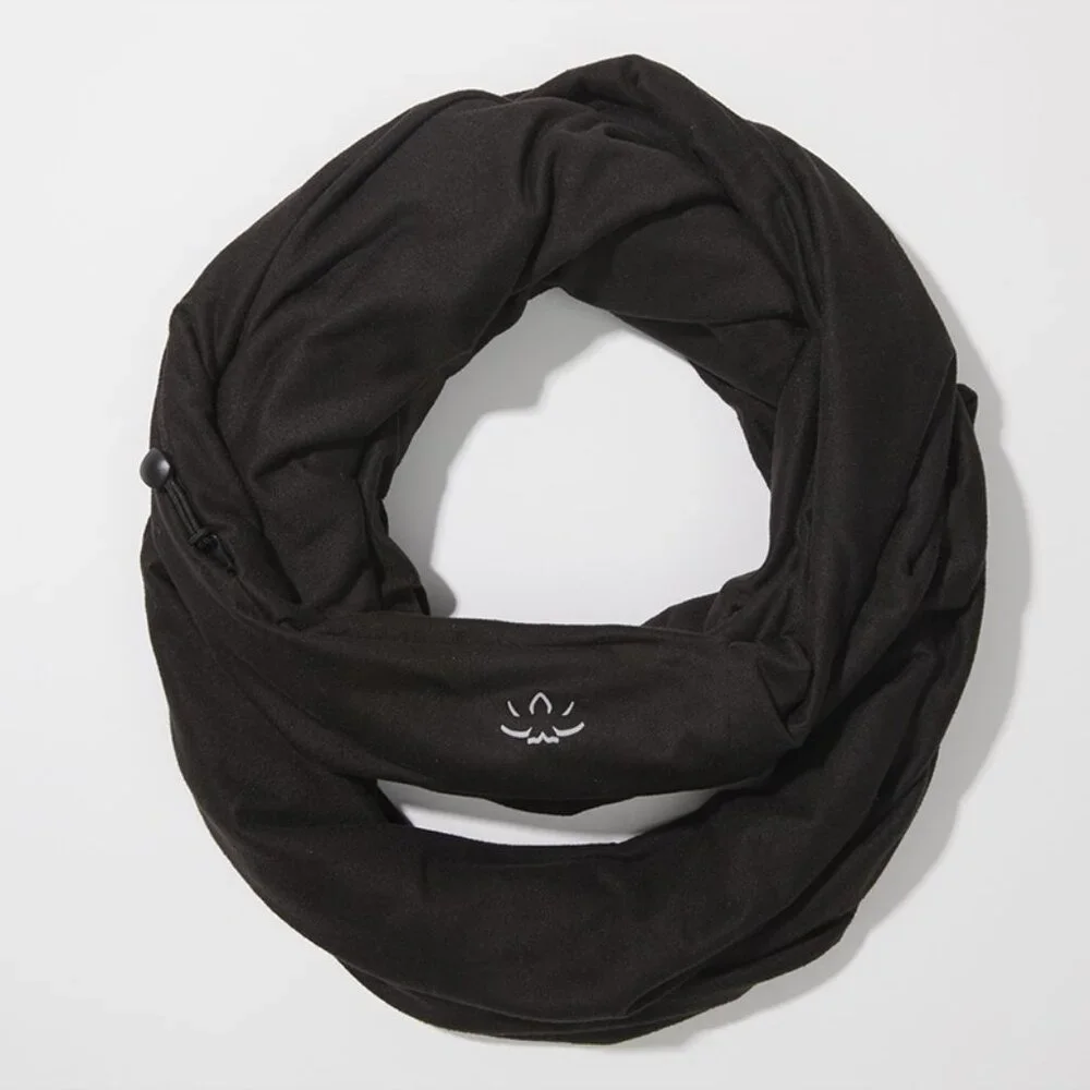 New Beyond Yoga Black Infinity Hidden Pocket Scarf